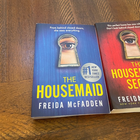 Freida McFadden Book Set - Picture 3 of 5